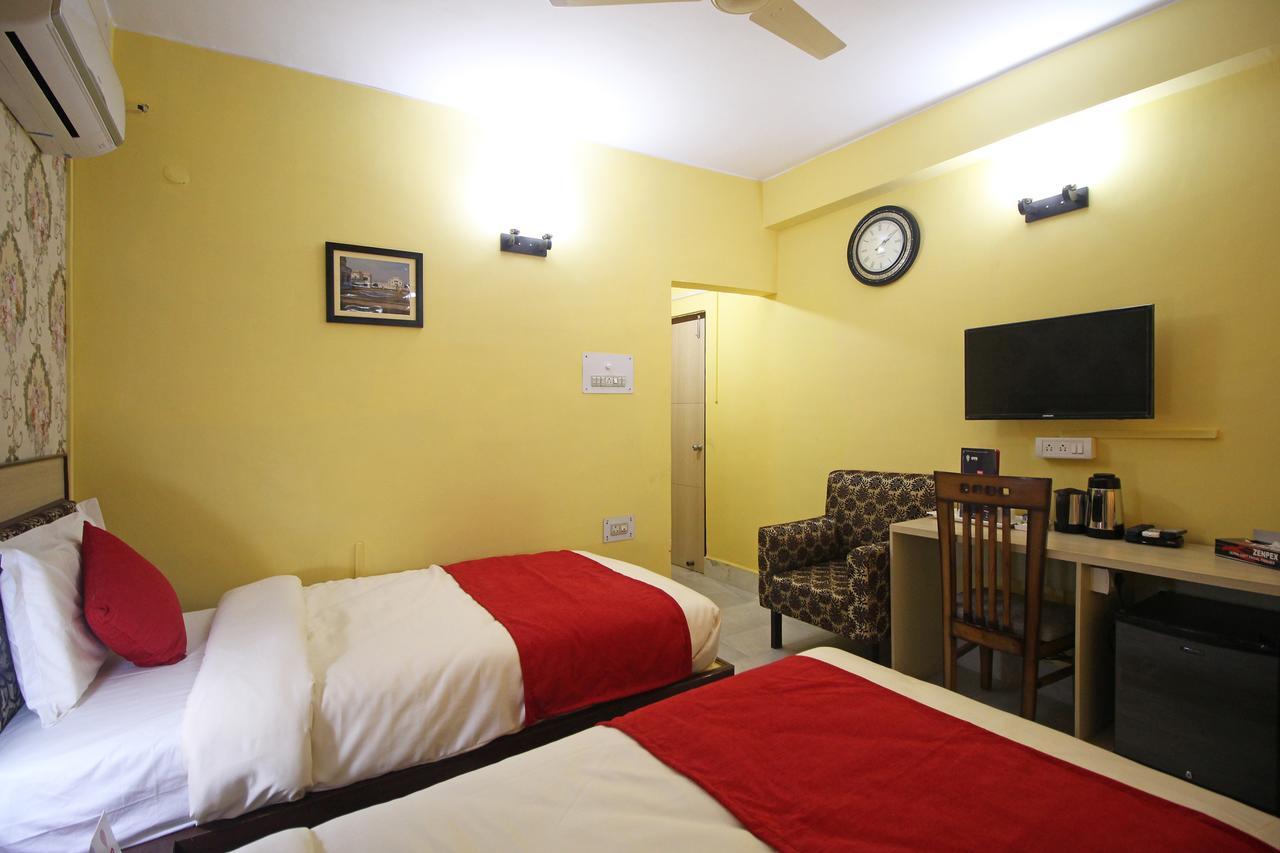 Oyo 9081 Pallavi International Hotel Patna  Esterno foto