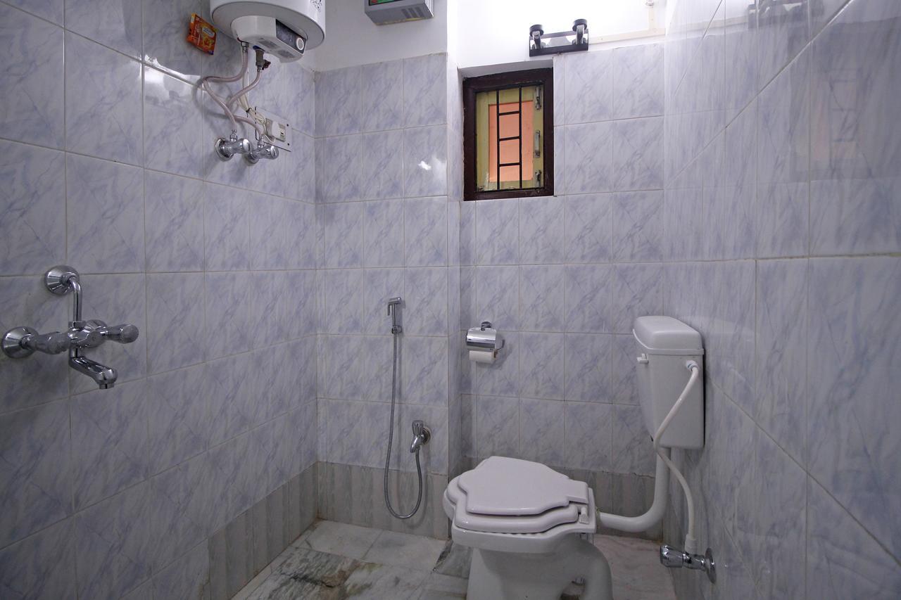 Oyo 9081 Pallavi International Hotel Patna  Esterno foto